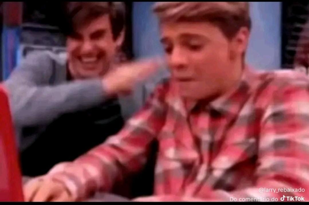 Imagem Publicada por Causa Ganha em MegaHentai.biz